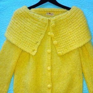 Vintage La parisienne Mohair Sweater Capri Italy.